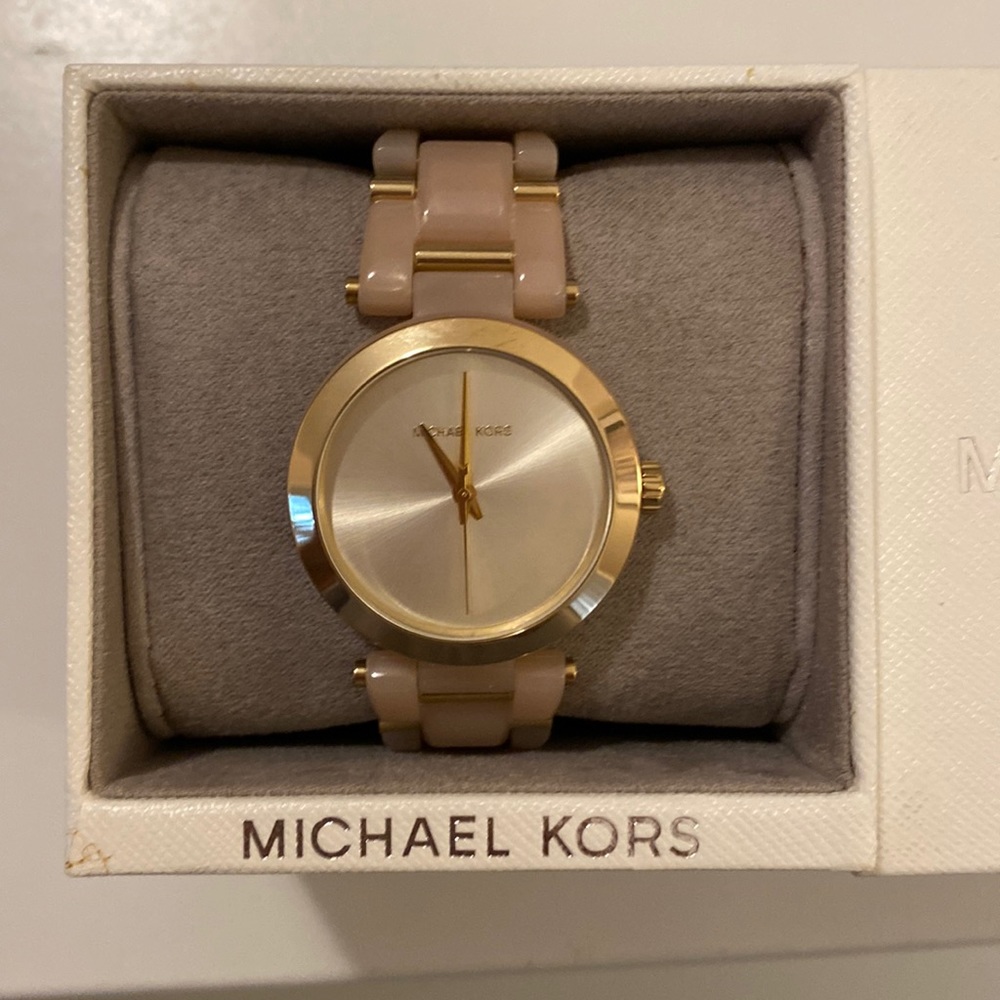 Michael Kors pink watch